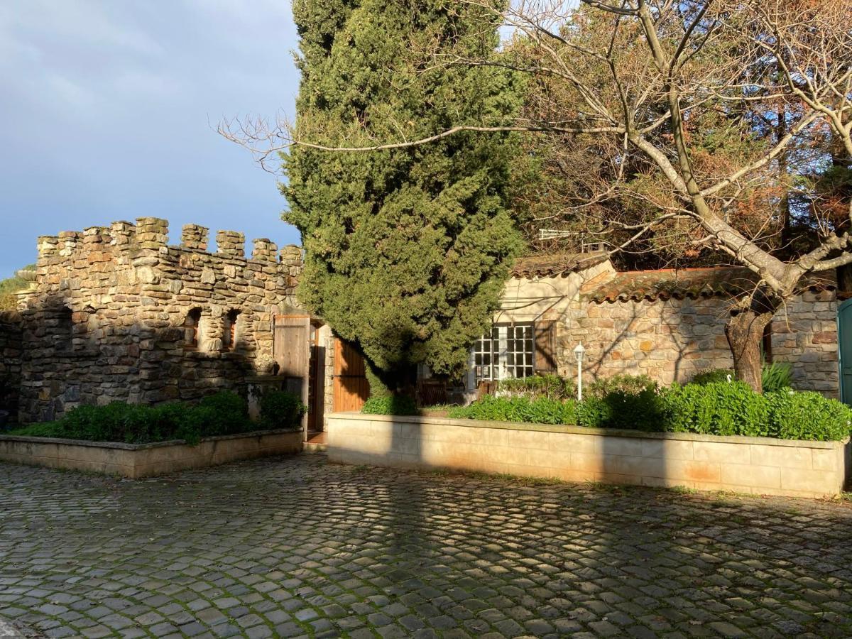 Gite Encore Un Soir Hyeres Ngoại thất bức ảnh