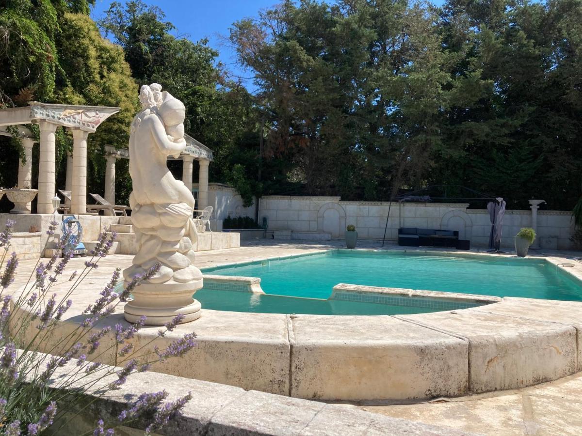 Gite Encore Un Soir Hyeres Ngoại thất bức ảnh