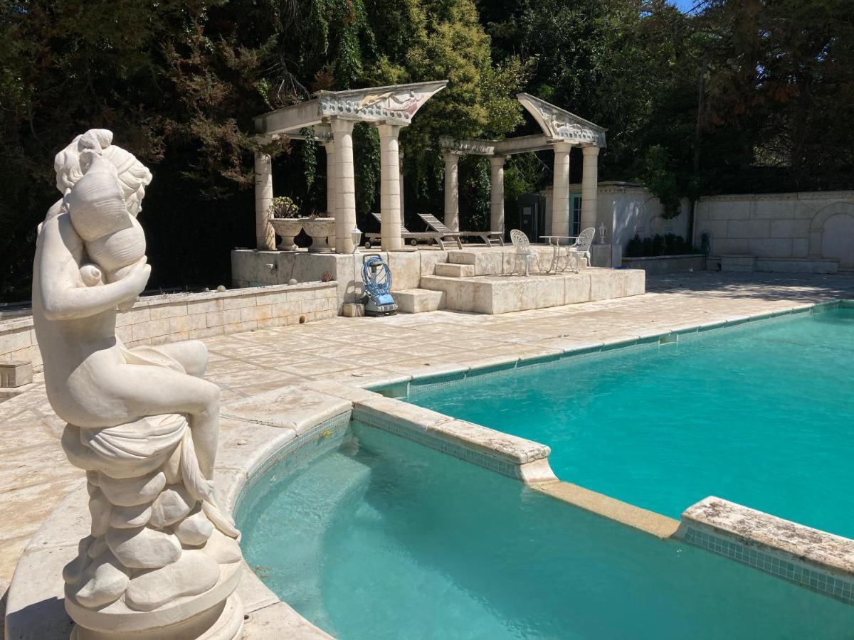 Gite Encore Un Soir Hyeres Ngoại thất bức ảnh