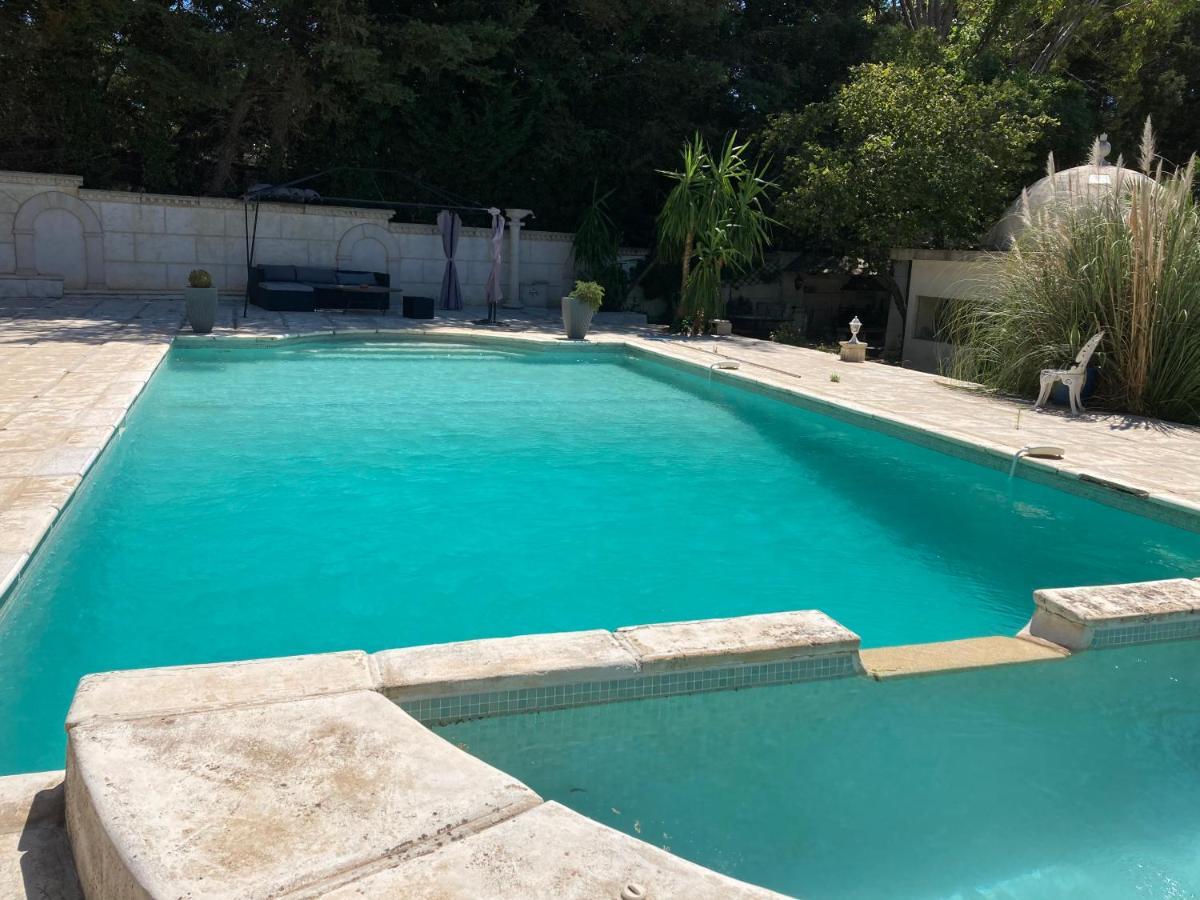 Gite Encore Un Soir Hyeres Ngoại thất bức ảnh